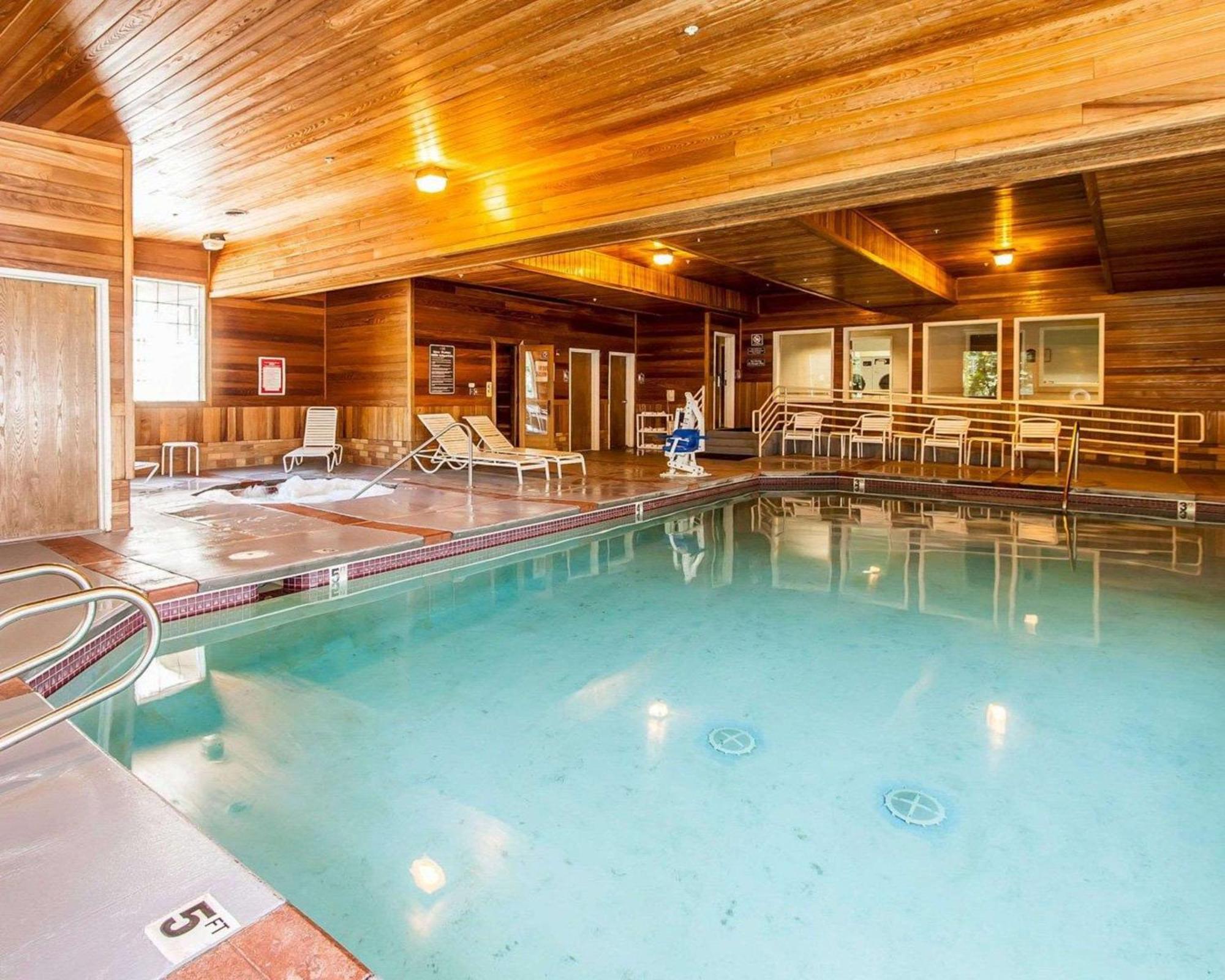 Comfort Suites Clackamas Exteriör bild
